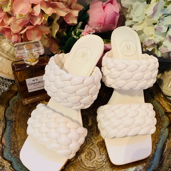 Sophisticated Quilted Braided weave slip on stiletto heal - Picture 16 of 16